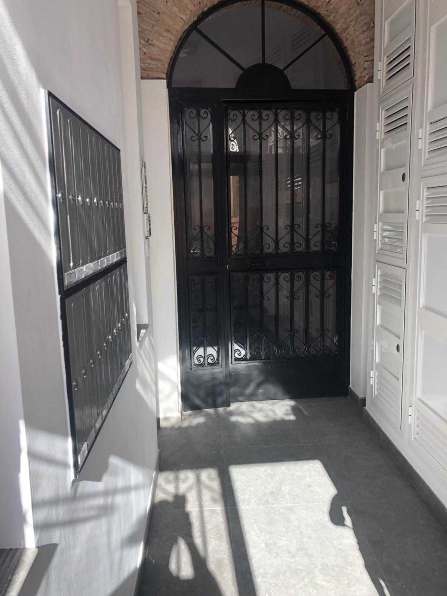Moda Gibraltar - Central Location Ngoại thất bức ảnh